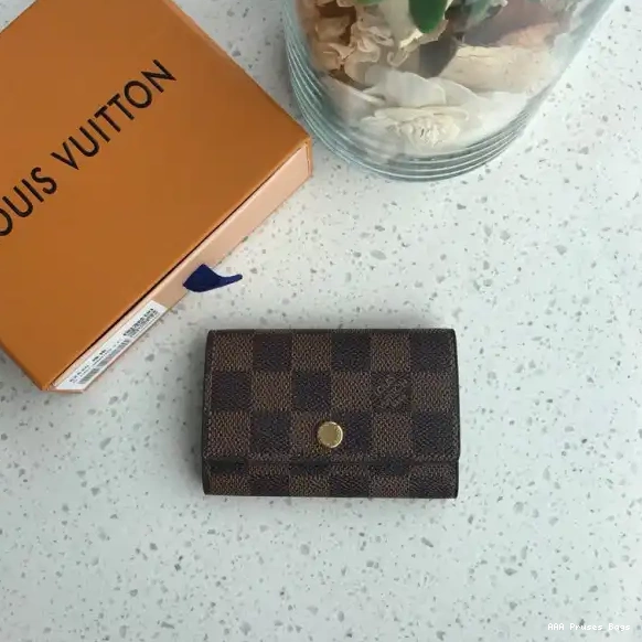 AAA Replica Ru LOUIS VUITTON 6 HOLDER KEY 0519
